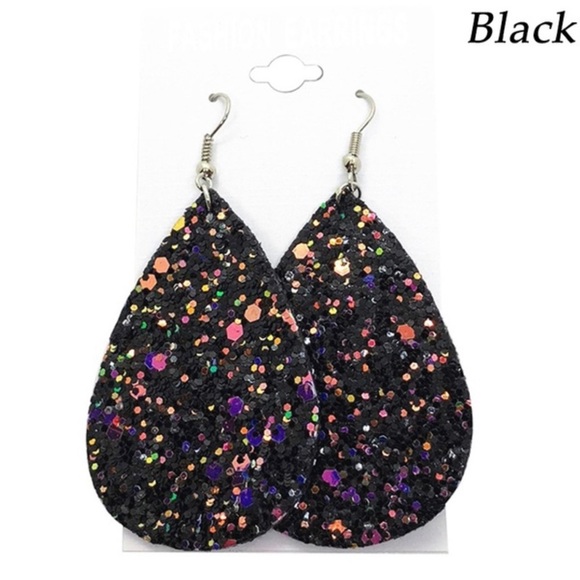 sexythings Jewelry - BLACK SEQUINS LEATHER EARRINGS